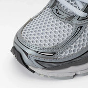Saucony ProGrid Omni 9 — Microchip / Gris